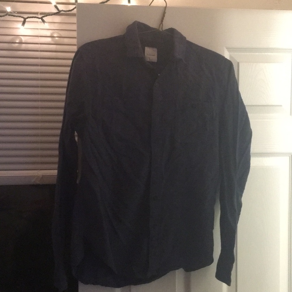 Navy Split Co. men’s button up (m)
